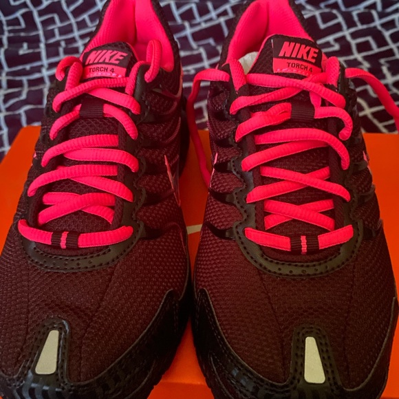 Nike torch